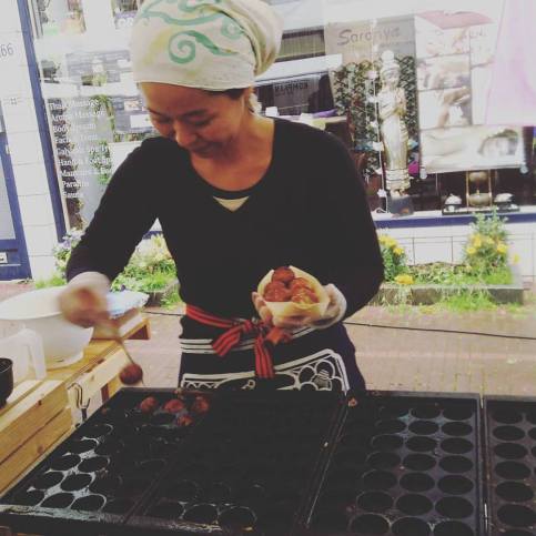 friendly-japanese-woman